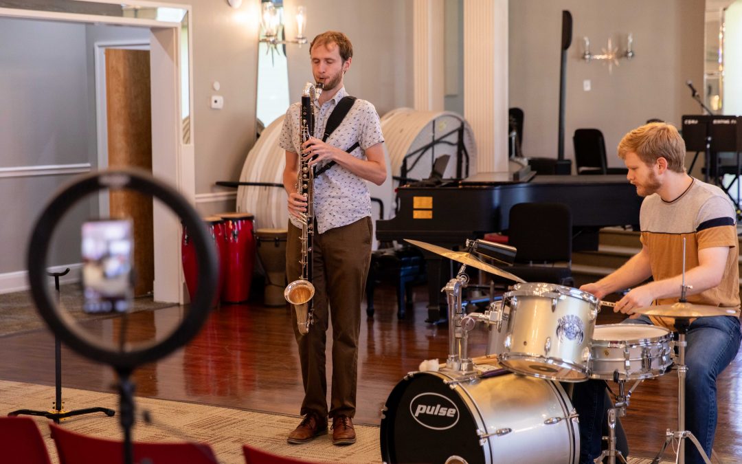 Faculty Member Griffin Woodard Performs – Fall 2023